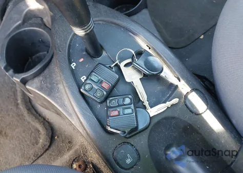 2007 Ford Focus Zx4/S/Se/Ses z USA, uszkodzony, nr VIN 1FAHP34N67W360957